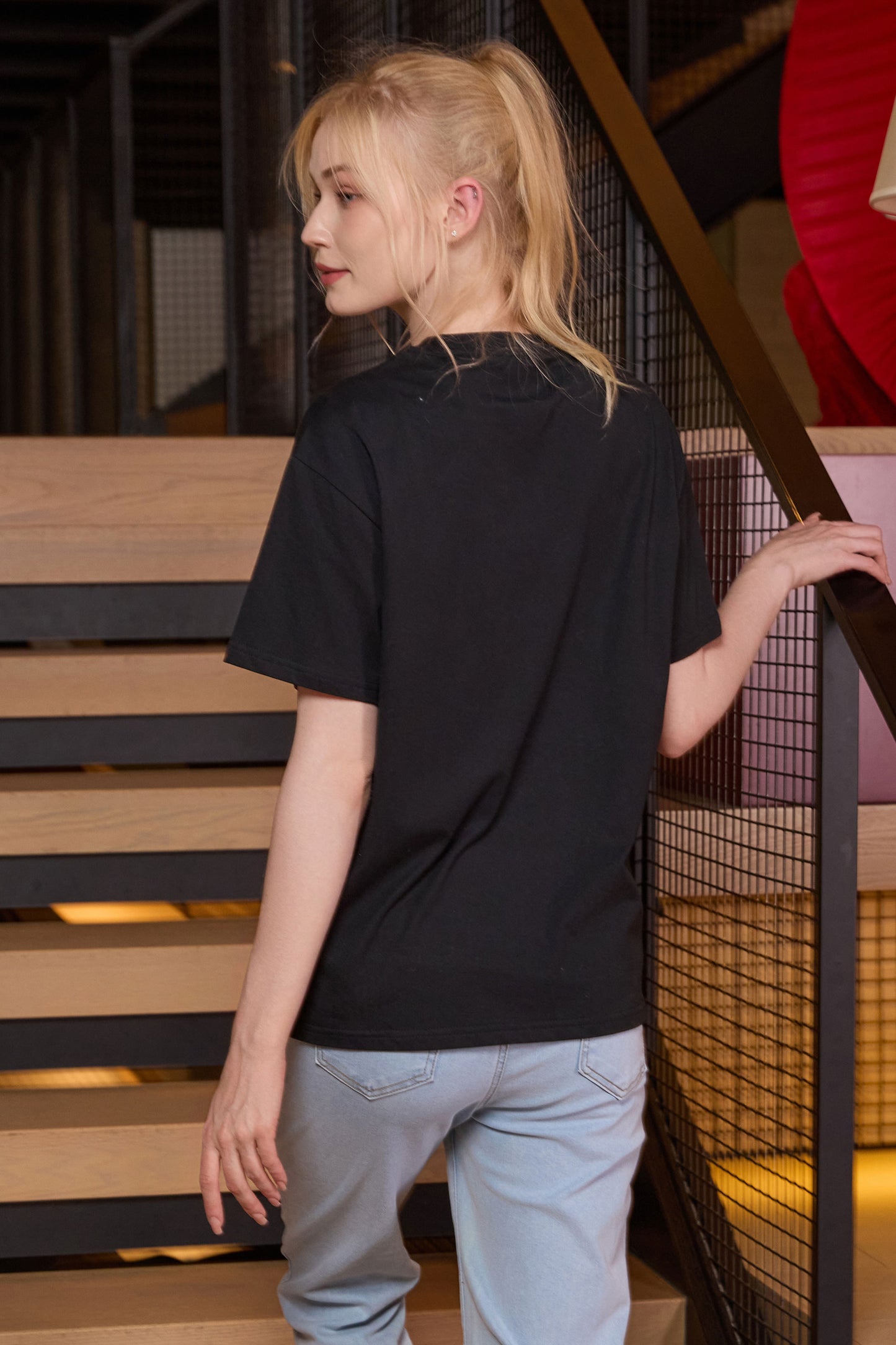 Her Crown Graphic Tee