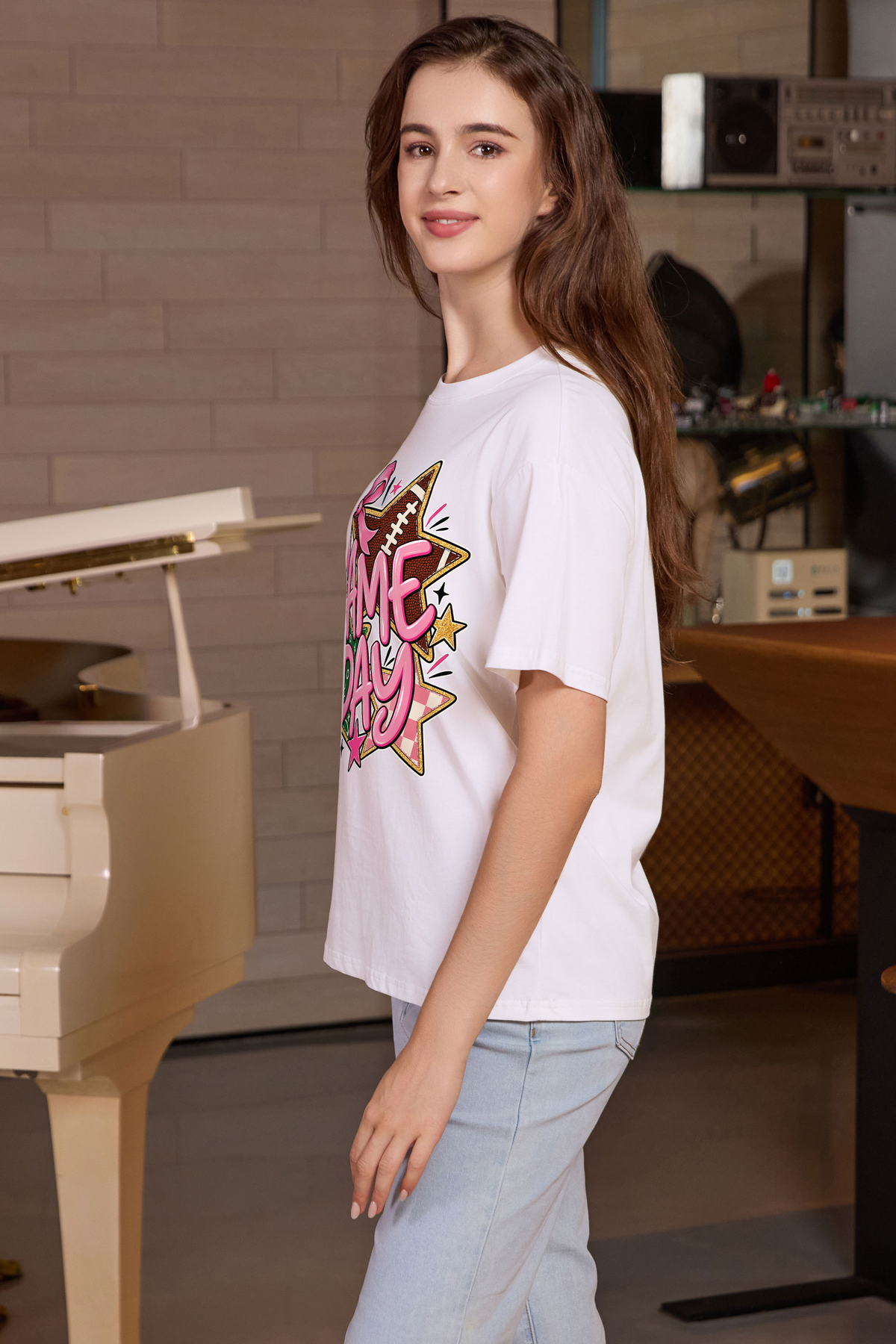 M001-G016 WHITE S1 β Game Day Stars graphic on M001 white garment