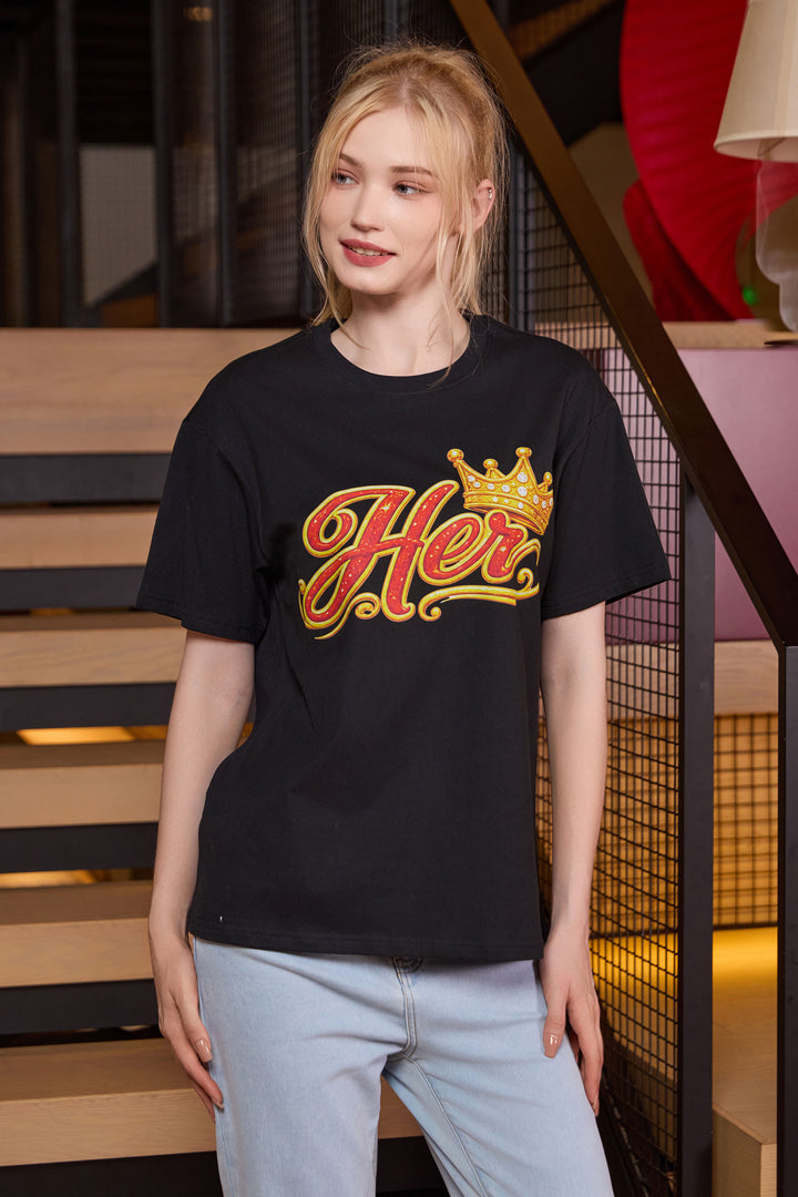 Her Crown Graphic Tee