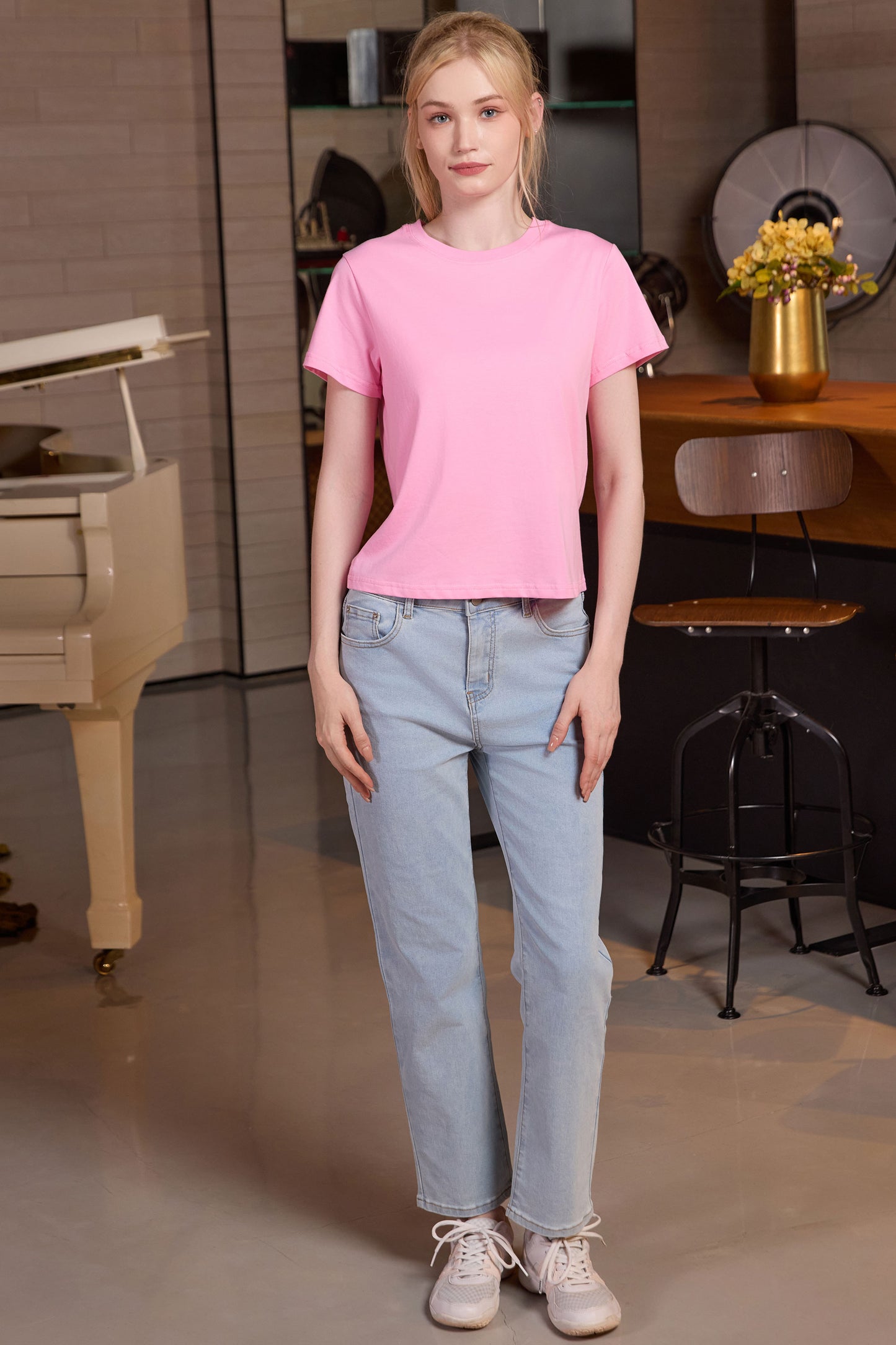 Essential Soft Crop Tee