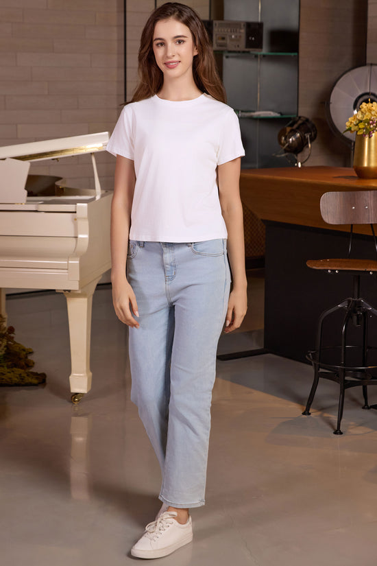 Essential Soft Crop Tee