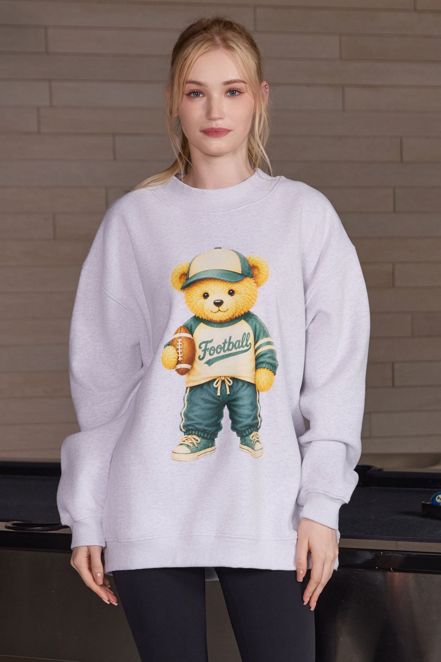 Football Teddy Mockneck sweatshirt