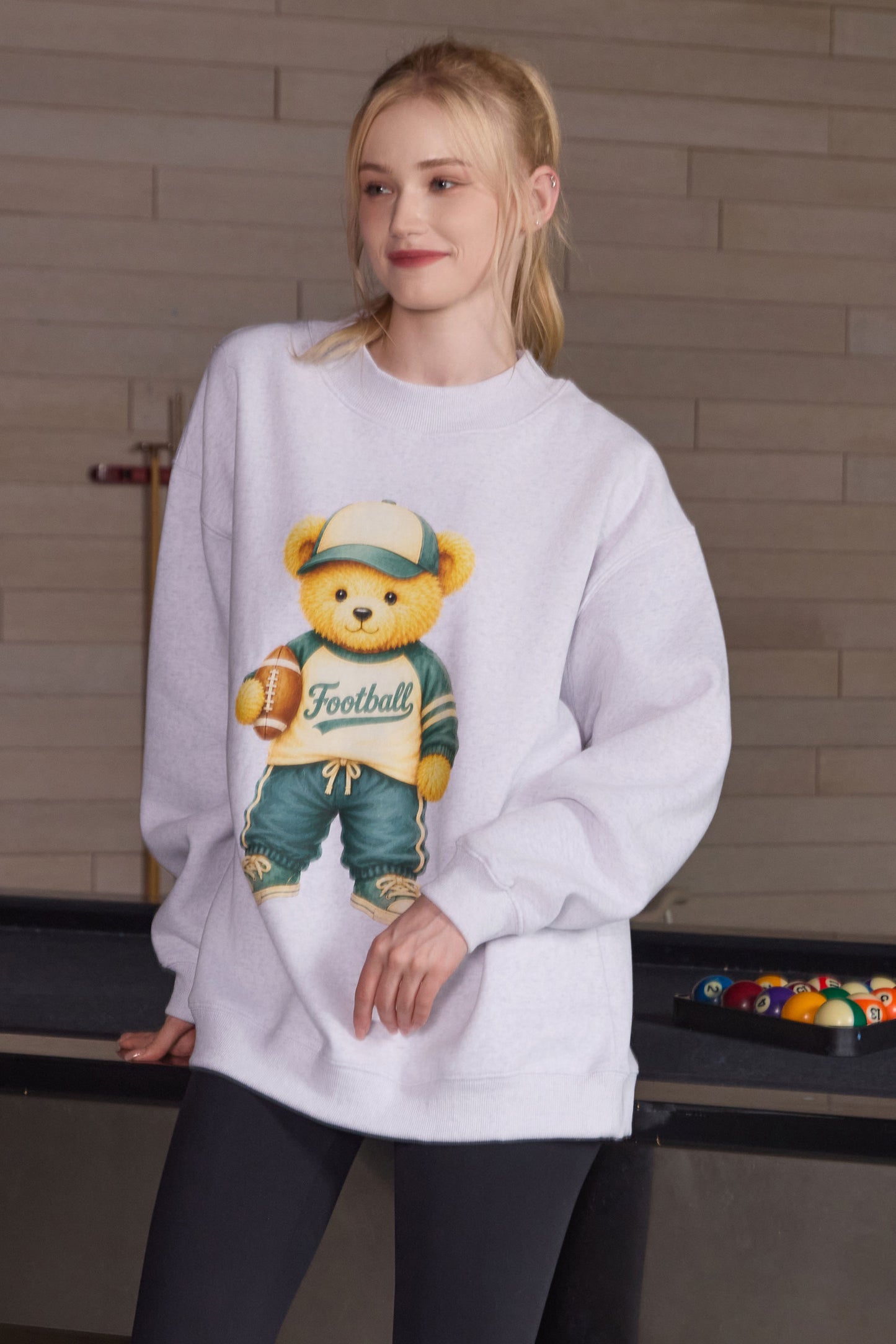 Football Teddy Mockneck sweatshirt
