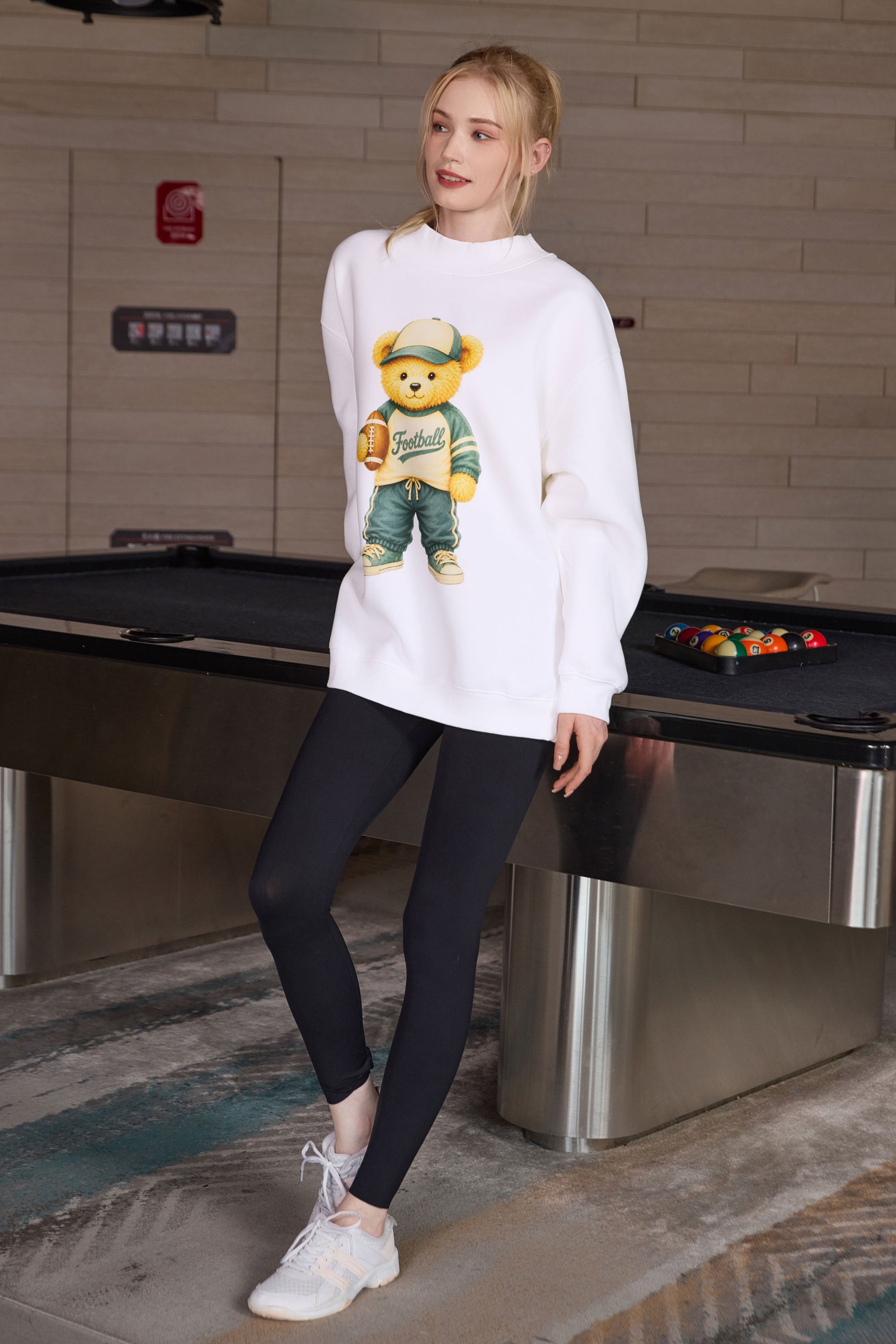 Football Teddy Mockneck sweatshirt