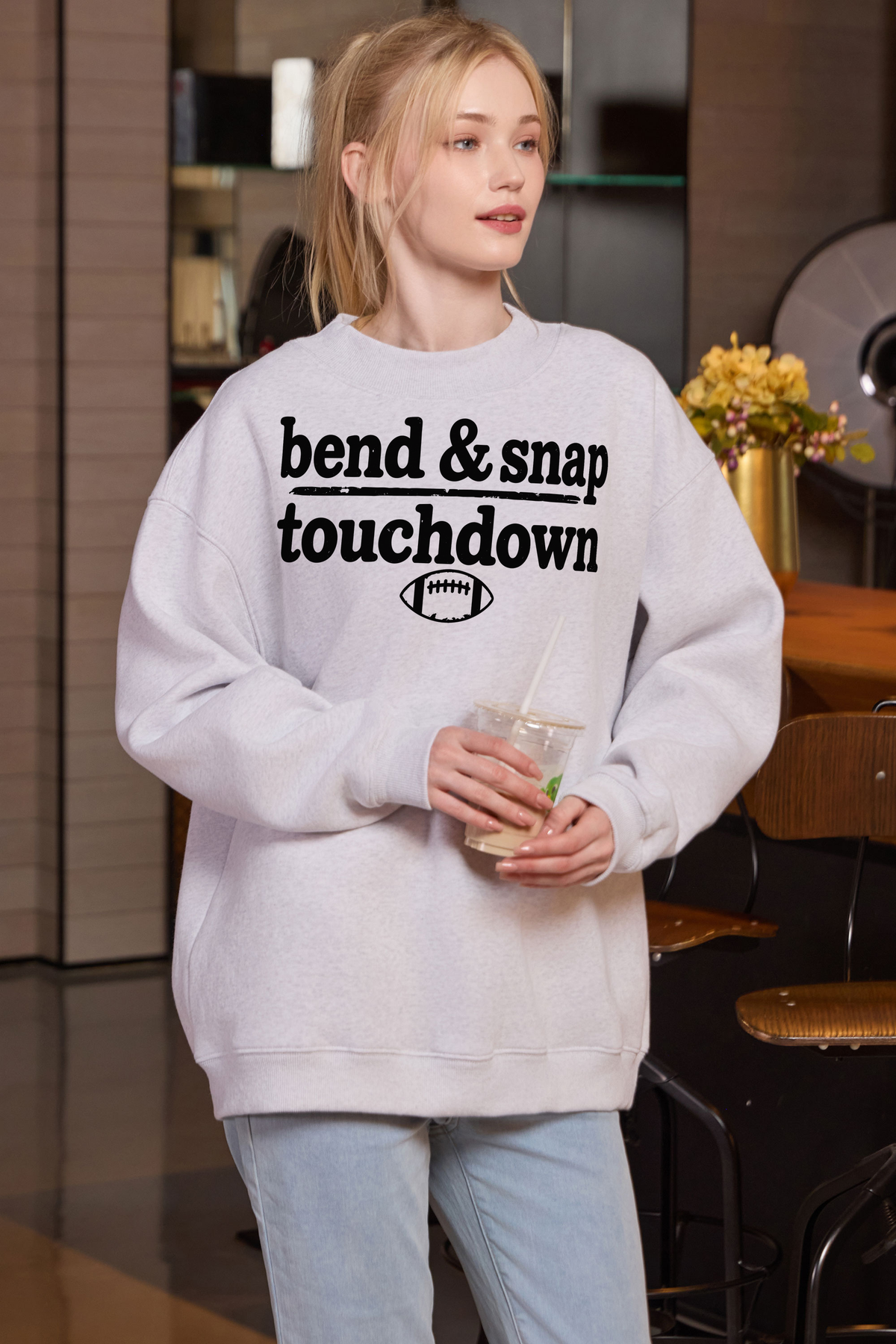 M004-G018 HEATHER-GREY F1 — Bend and Snap graphic on M004 heather grey garment