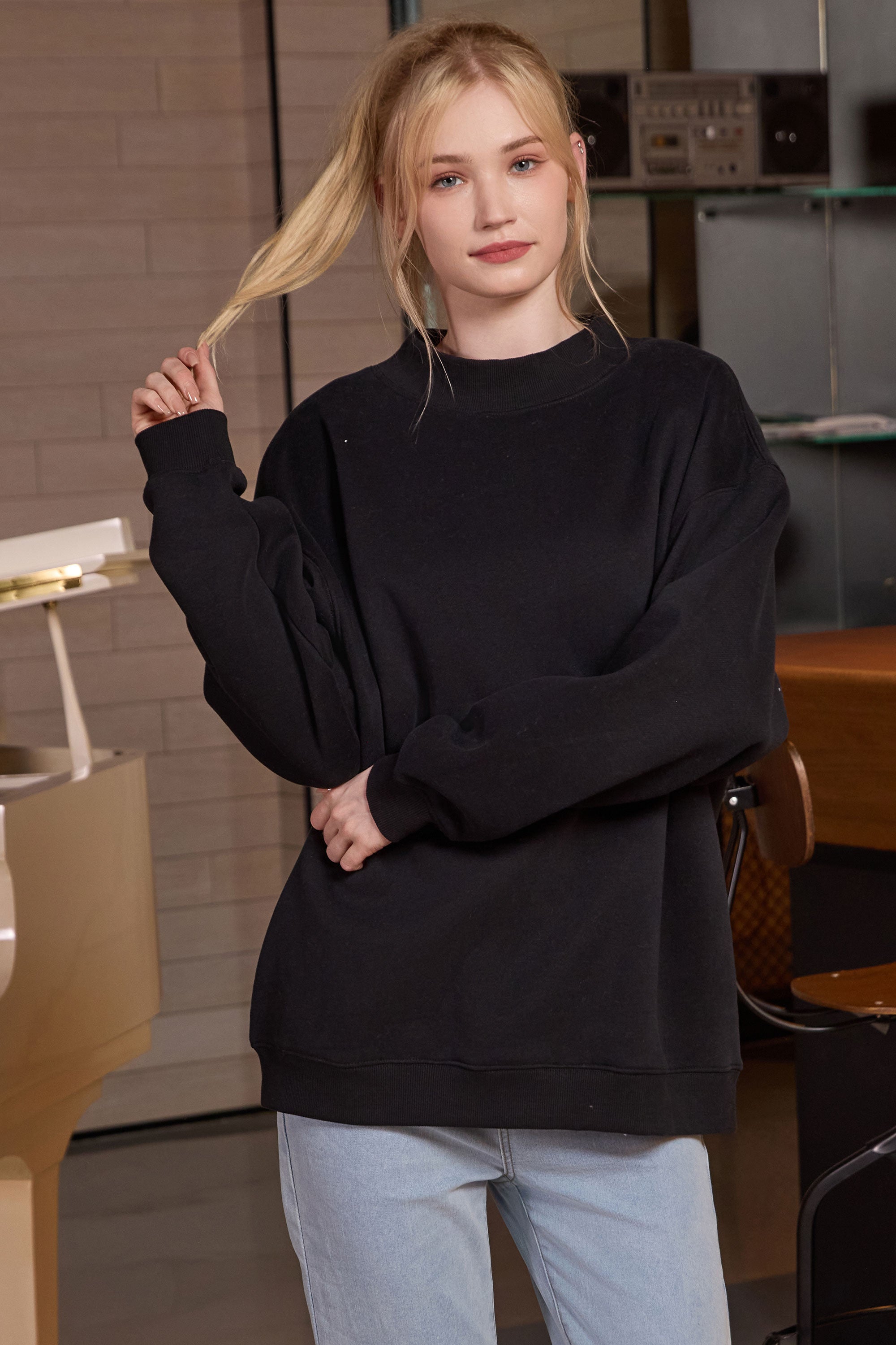 Oversized Mockneck Sweatshirt