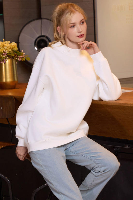 Oversized Mockneck Sweatshirt